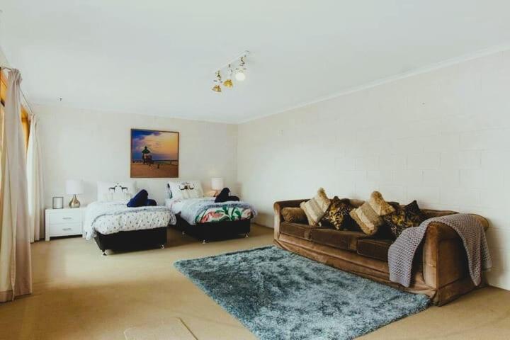 Spacious Modern Home Outstanding Views Sleeps 9 Χόμπαρτ Εξωτερικό φωτογραφία
